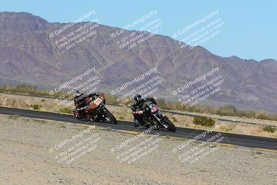 media/Dec-04-2022-CVMA (Sun) [[e38ca9e4fc]]/Race 10 Formula 2-American Twins (Holeshot 2nd Wave)/